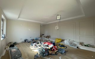 Casă / Vilă în Mosnita Noua - Poză 8