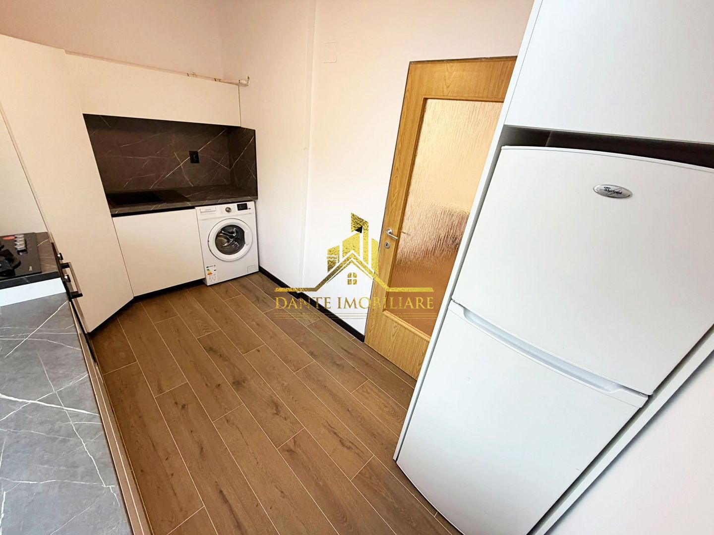 2 camere, decomandat, bloc nou, balcon, parcare, Horea, Semicentral - Poză 10