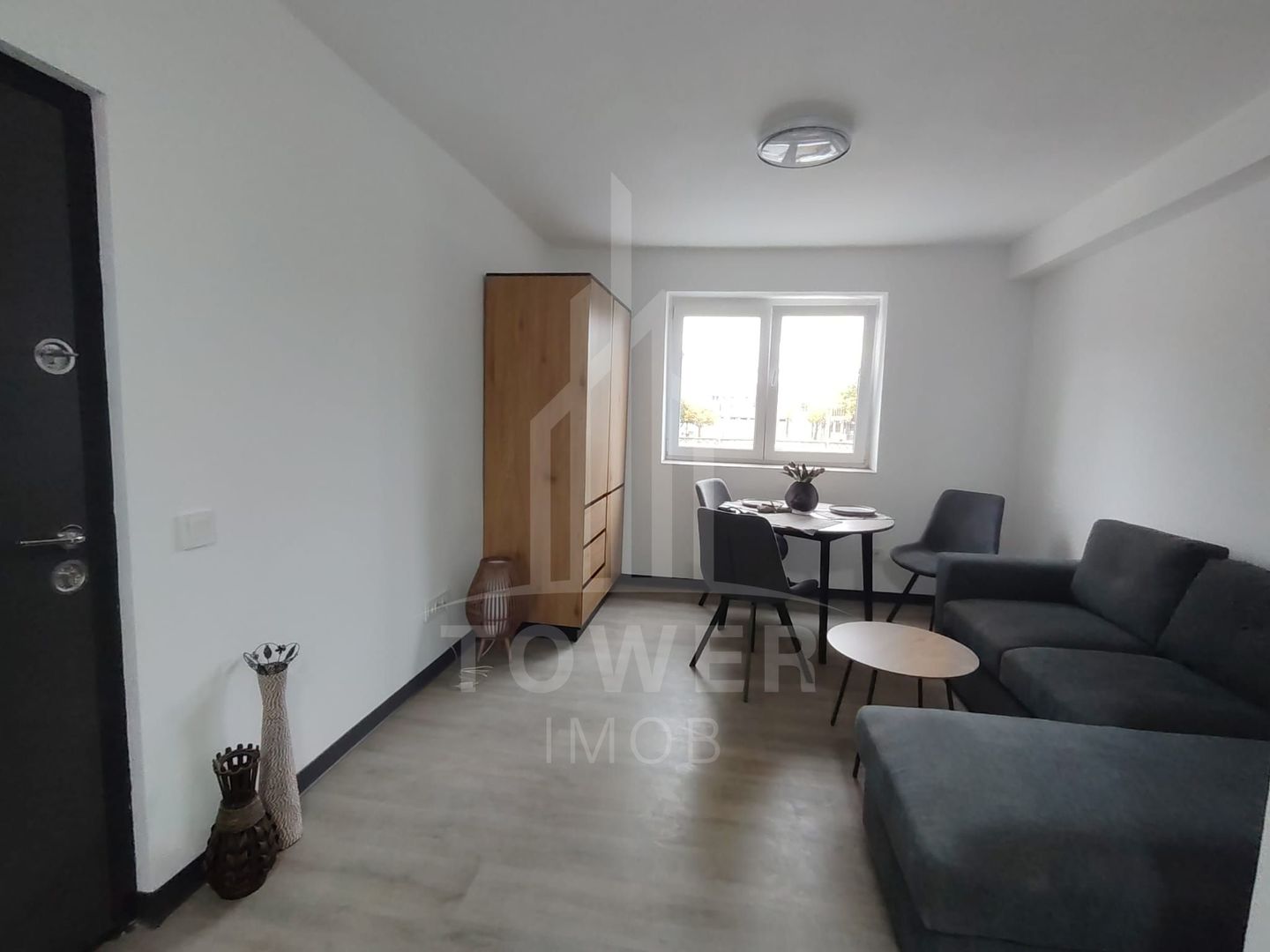 Garsoniera complect renovata - Poză 1