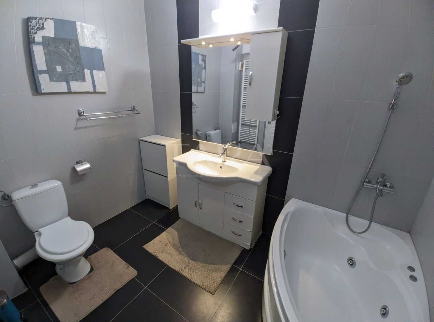 Apartament cu 2 camere, 2 băi, parcare, lângă Pădurea Făget. - Poză 7