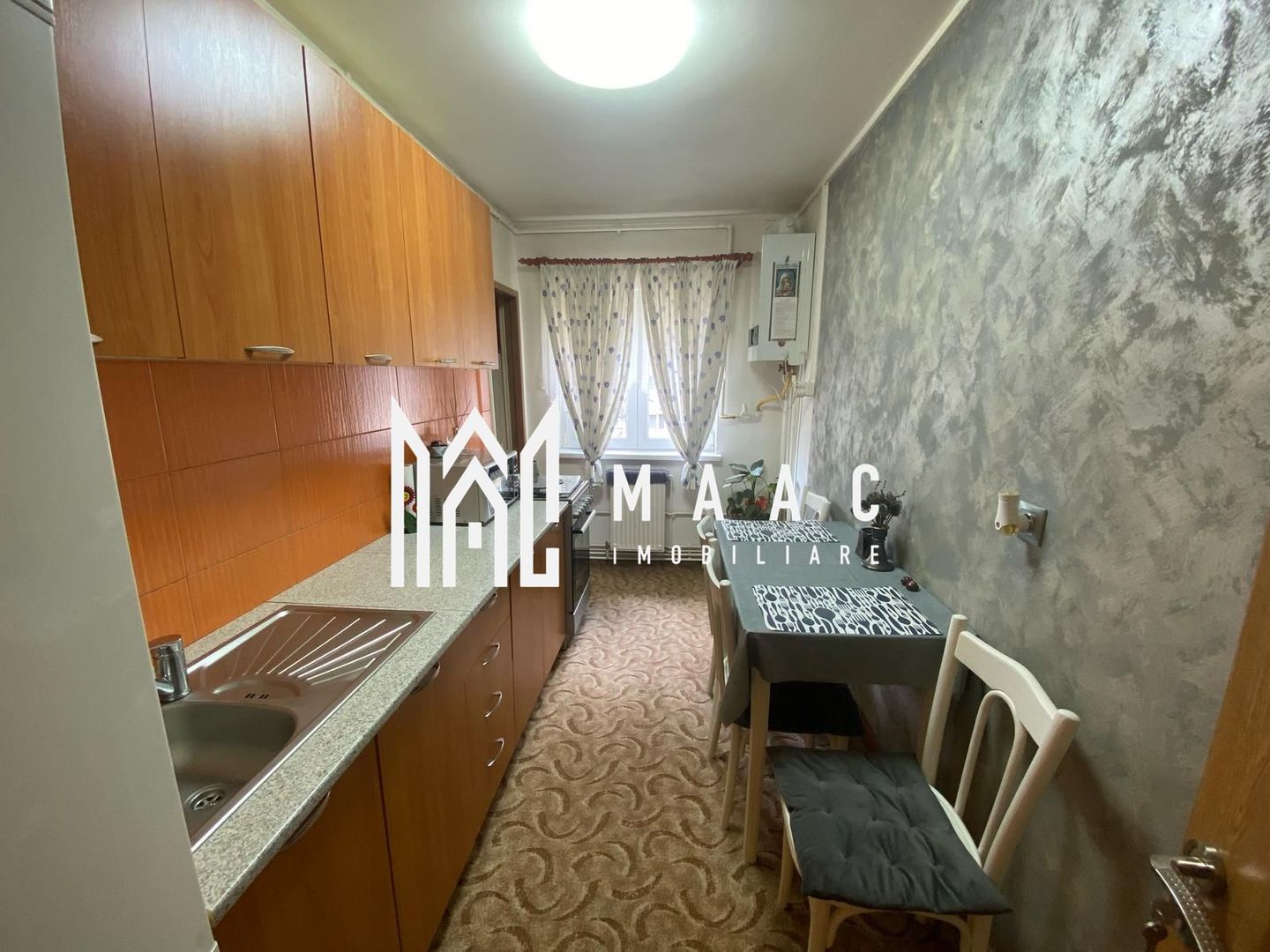 Apartament 3 camere | Etaj intermediar | Balcon | Lift | Vasile Aaron - Poză 4