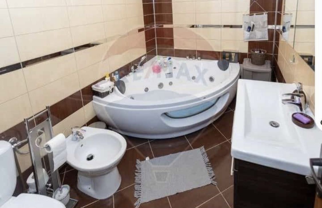 Casa/Vila 4 camere de vanzare - Poză 4