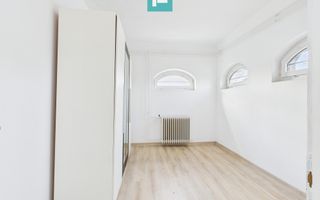 Casă cu 3 camere pentru investiții în Battonya - Poză 3