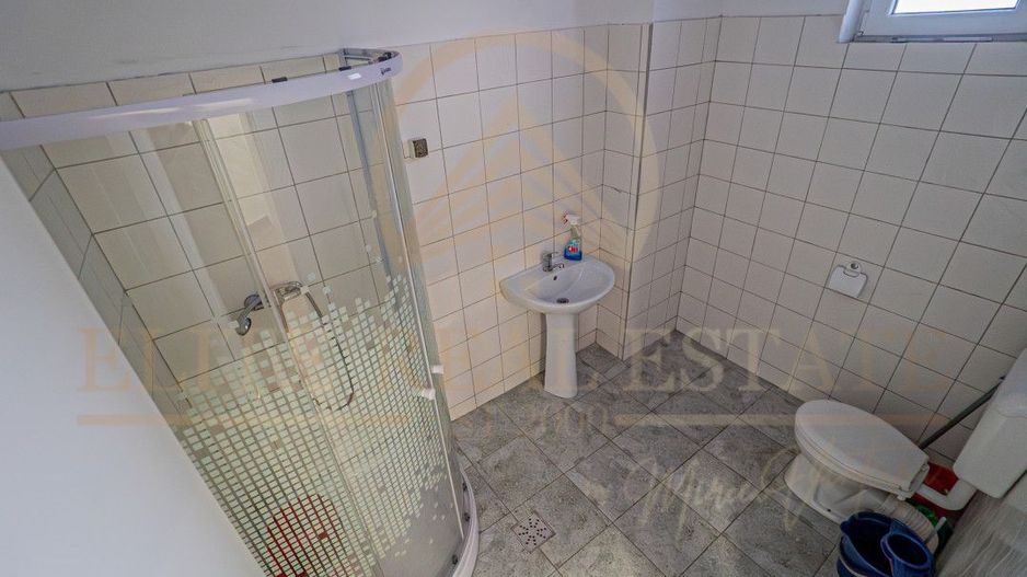 Statiunea Mamaia - Hotel Opera - Spatiu comercial. - Poză 13