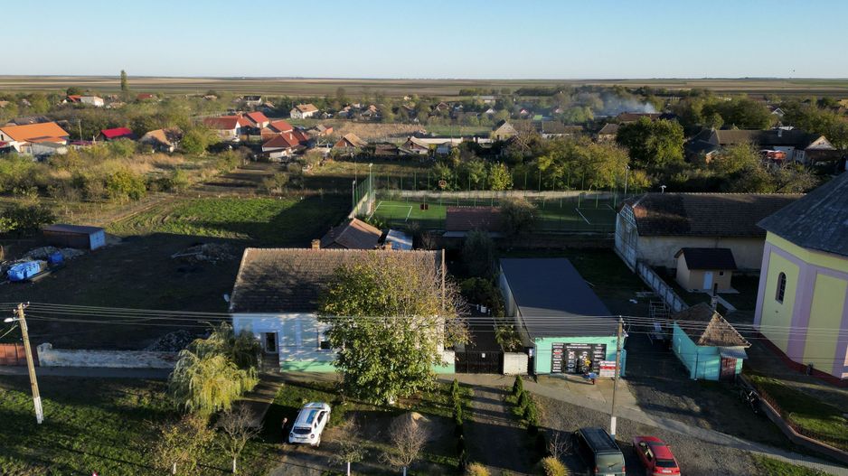 Casă centrală cu spațiu comercial - Poză 2