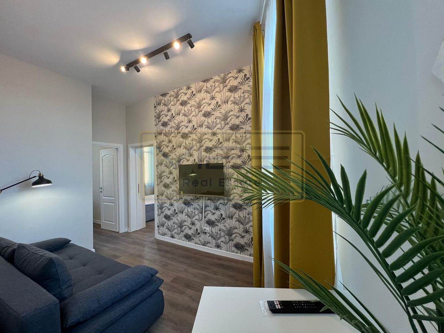 Apartament 2 camere decomandat 10 min COPOU - Univ.Al I Cuza si UMF - Poză 5