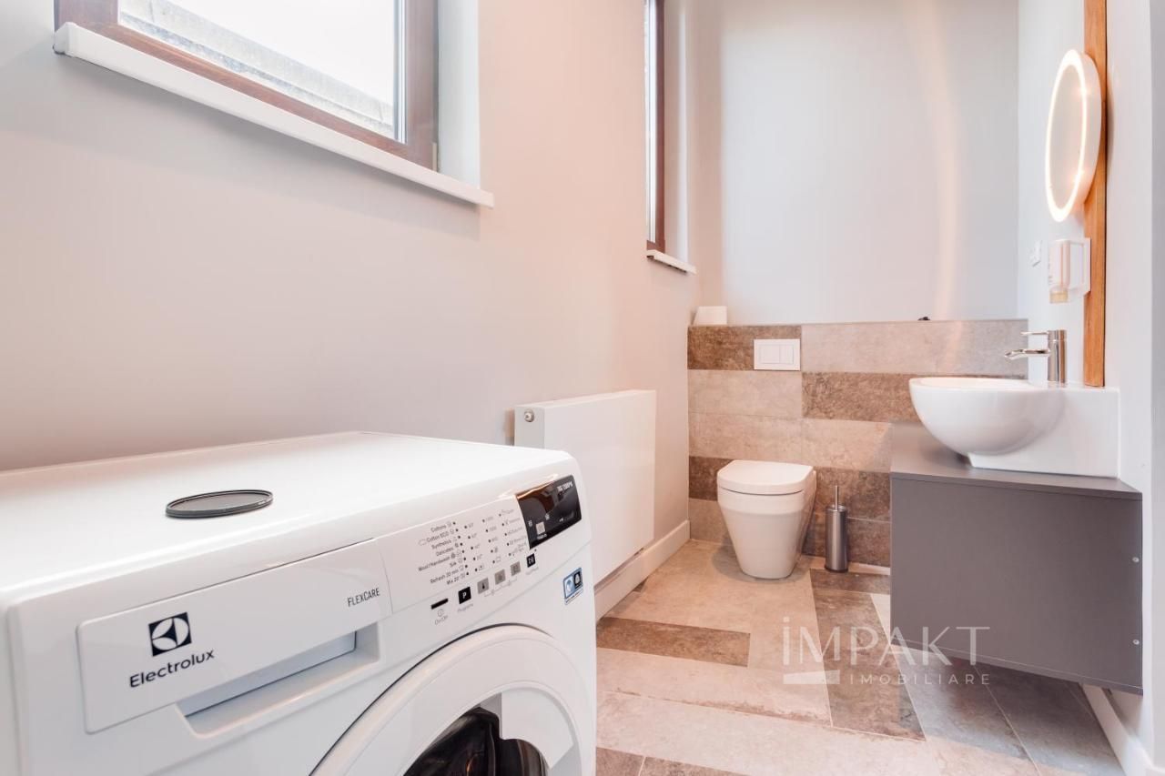 Apartament 3 camere ultrafinisat in zona Centrala - Poză 14