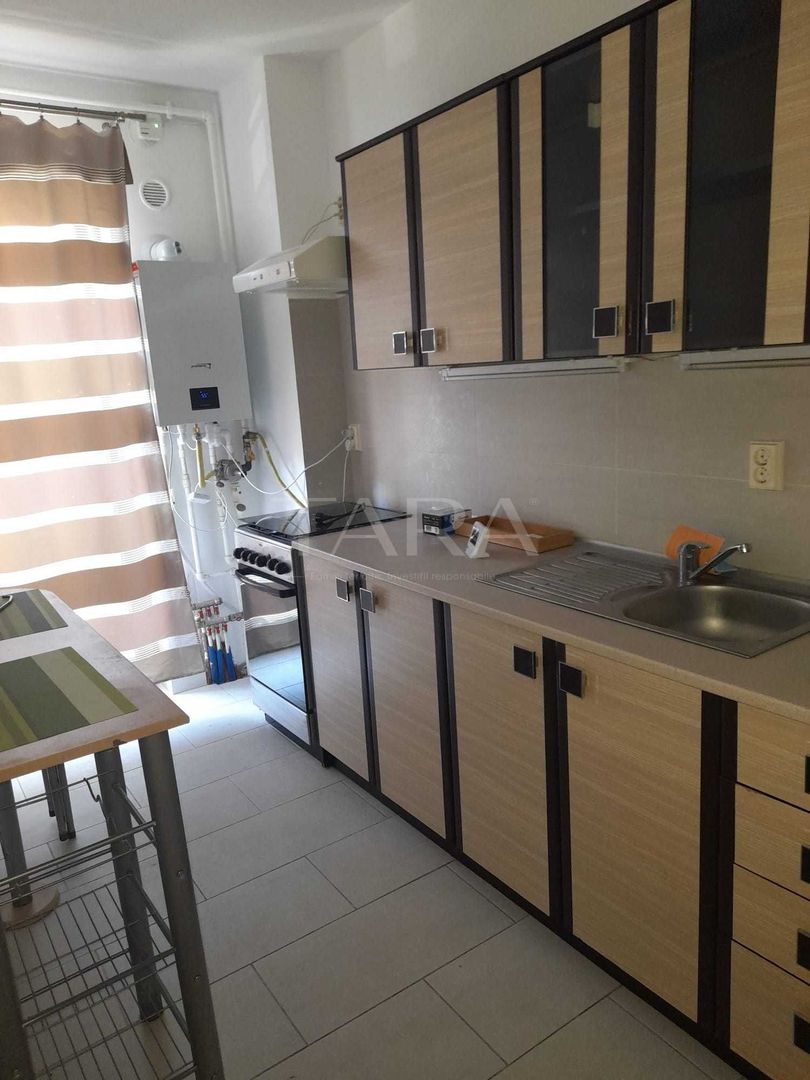 Apartament cu 1 cameră, decomandat, balcon – zona Piața Flora. - Poză 2
