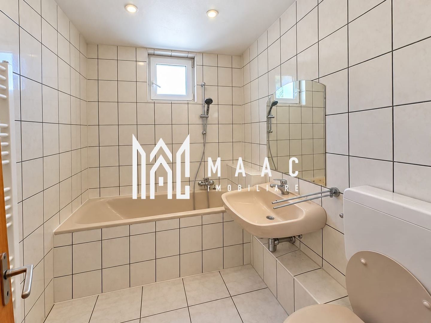 Apartament 3 camere I De inchiriat I 2 bai I 82 mp I Central - Poză 8
