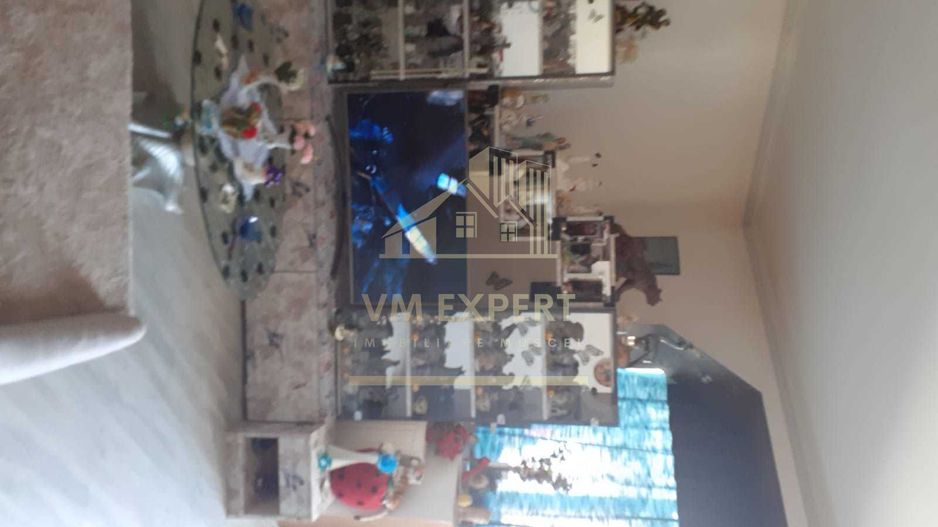 APARTAMENT 2 CAMERE, ETAJ 4, BLOC DE CARAMIDA, CAMPULUNG - Poză 3