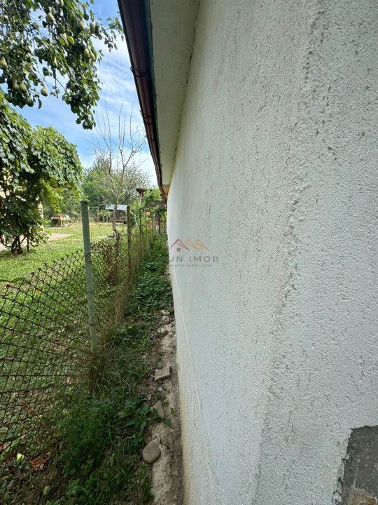 Casa 4 camere, 536 mp teren, toate utilitatile, Urleta, Prahova - Poză 3