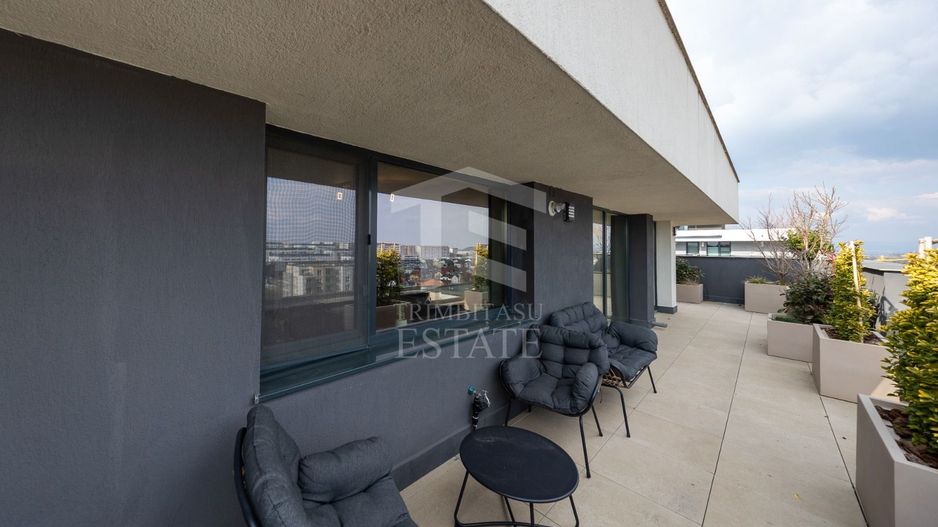 Coresi-Penthouse 3 camere +loc de parcare subteran 203mp - Poză 22