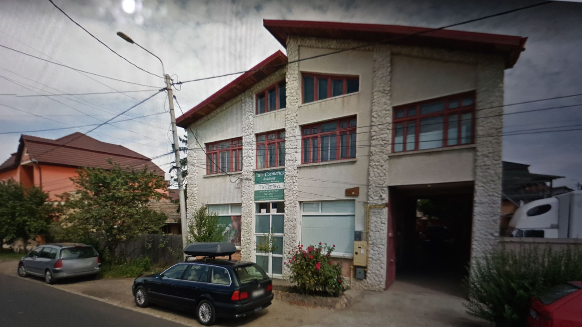 Proprietate multifuncțională centrală 1000 mp - Poză 38