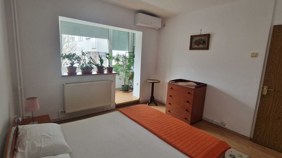 APARTAMENT CU LOC PARCARE ZONA AVIATIEI - Poză 6