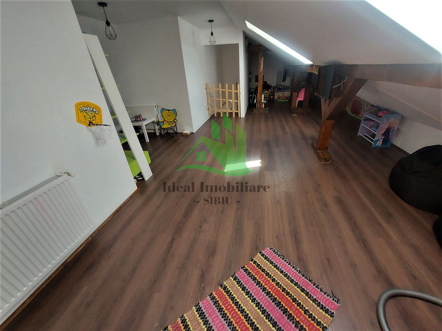 Apartament cu 4 camere in Selimbar, zona Pictor Brana - Poză 12