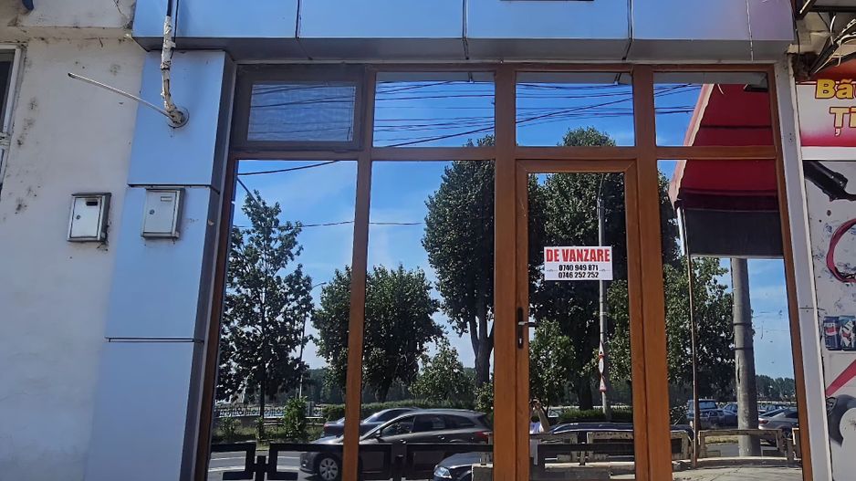 Spatiu comercial de inchiriat – 2 camere, 33 mp,  zona Port - Poză 1