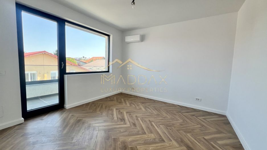 Vilă **6 camere  **451mp // Zona Iancu Nicolae - Poză 81