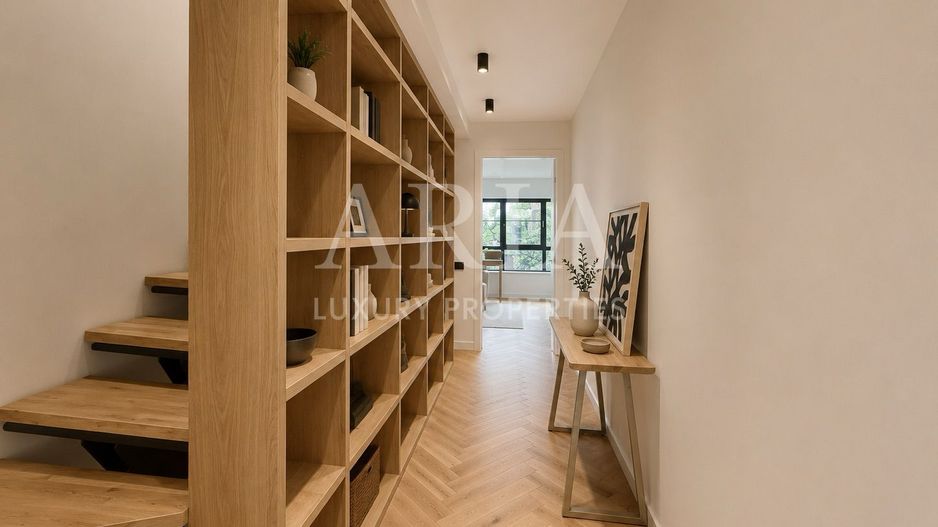 ELEGANT TOWNHOUSE | PRIVATE GARDEN | PANORAMIC TERRACES | - Poză 11