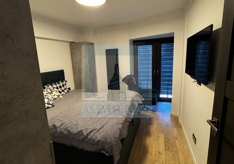 Apartament 4 camere mobilat/utilat lux - zona Centrul Civic - Poză 3