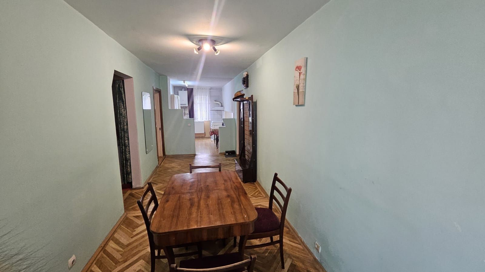 APARTAMENT 3 CAMERE , PIATA RAHOVEI - Poză 2