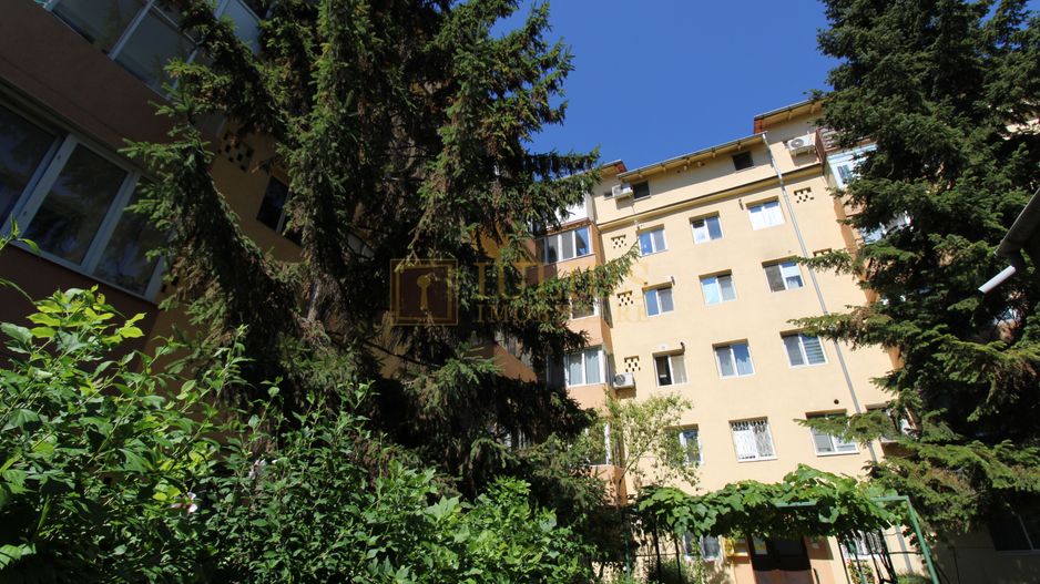 2 camere, centrala proprie, aer conditionat. - Poză 16