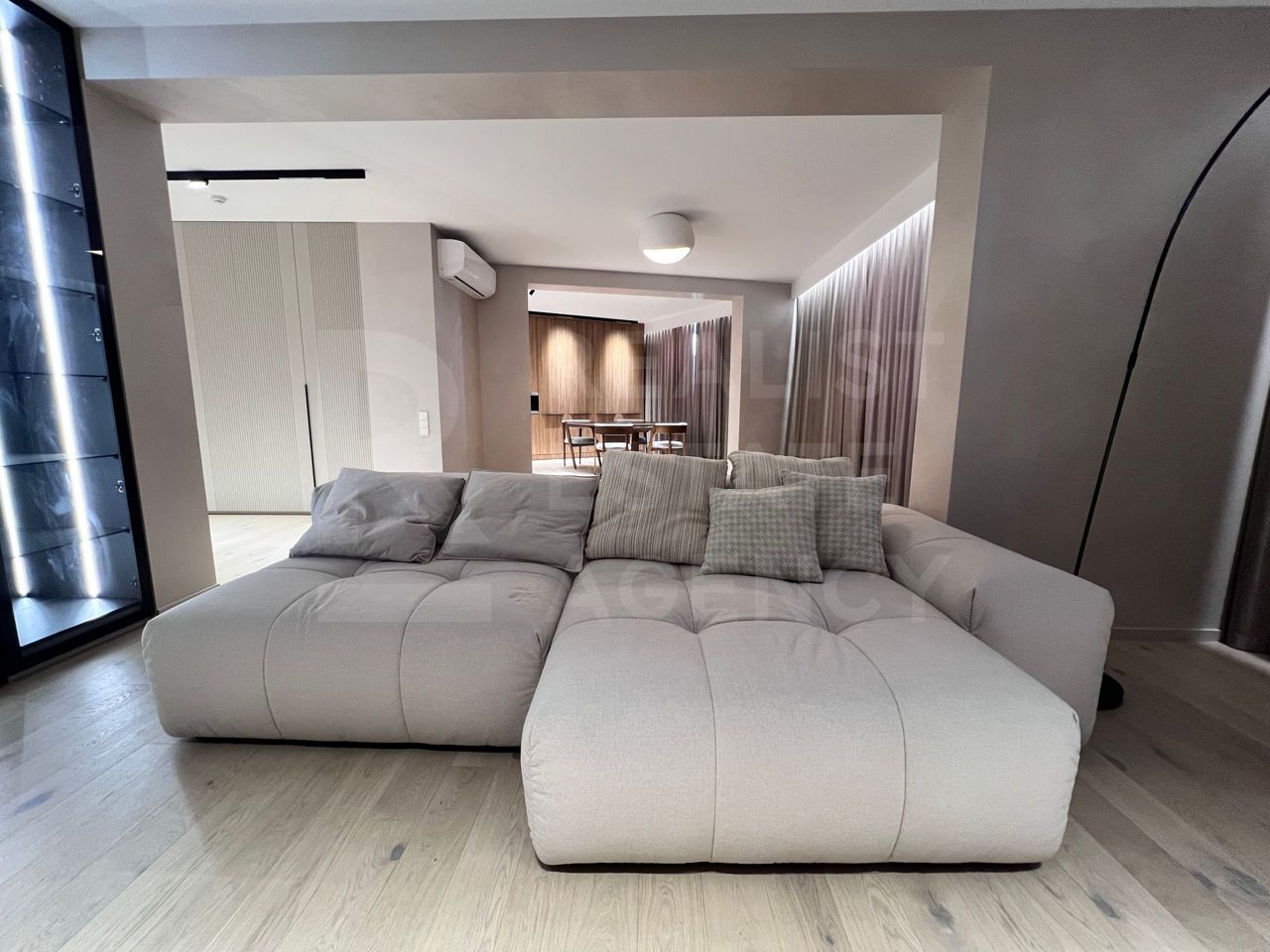 Chirie, apartament, 4 camere, strada Alexandru Pushkin, Centru - Poză 5