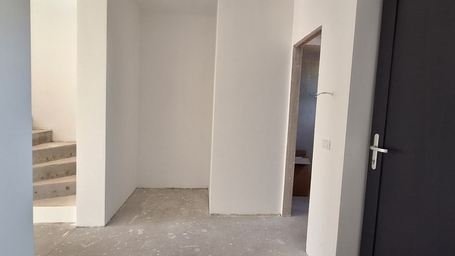 Duplex modern P+E cu 4 camere - Poză 6