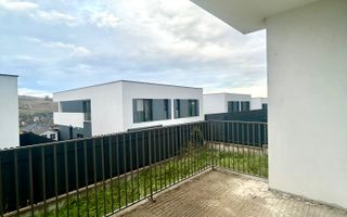 Casă individuală de vânzare în Chinteni - Poză 13