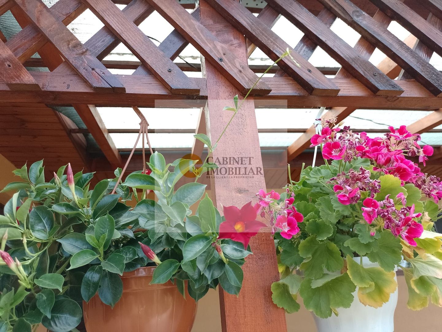 Casă de vacanță modernă cu teren generos –15min de Tecuci - Poză 20