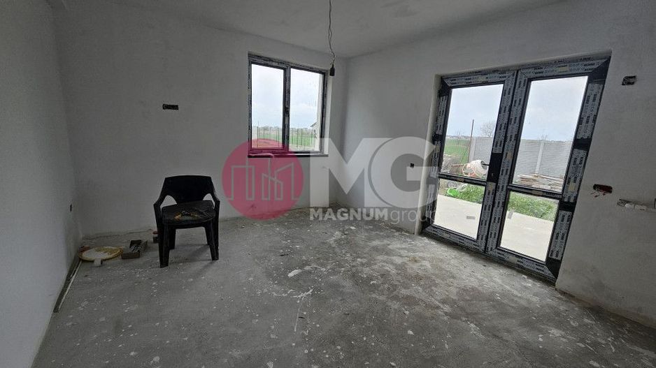 Casa individuala de vanzare in comuna Berceni la cheie - Poză 9