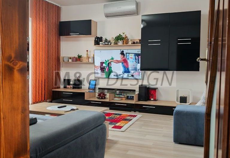 Apartament 3 camere Complex Studentesc - Poză 1