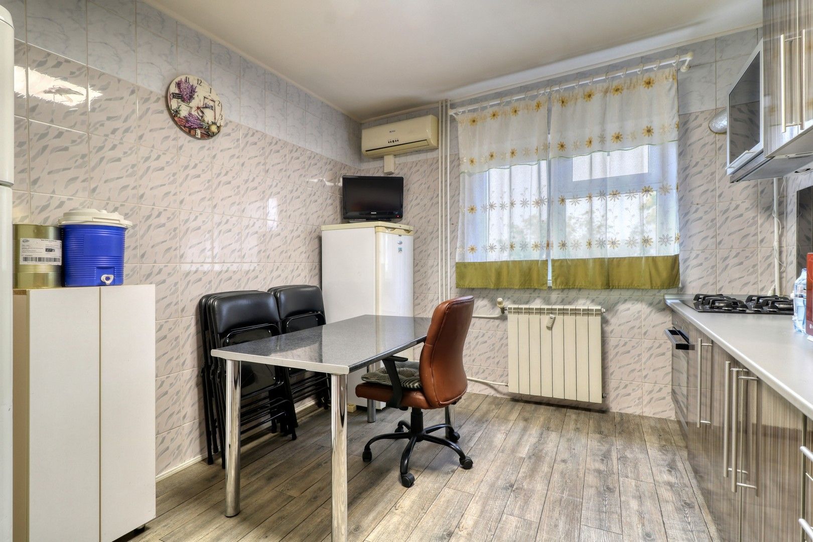 SUPER PRET!-  Apartament 4 camere + boxa si parcare - Comision 0% - Poză 20