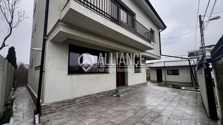 Palazu Mare (cod 05) - Casa 5 camere cu curte, renovata complet - Poză 1