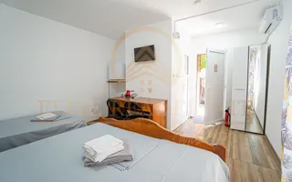 2 vile turistice - 13 camere - afacere la cheie! - Poză 18