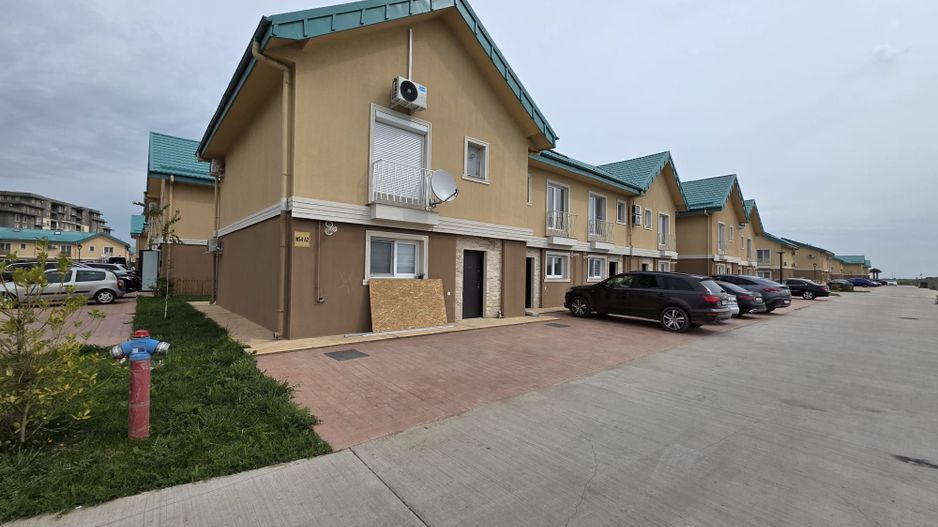 Vilă modernă 3 camere cu grădină privată – Cosmopolis - Poză 1