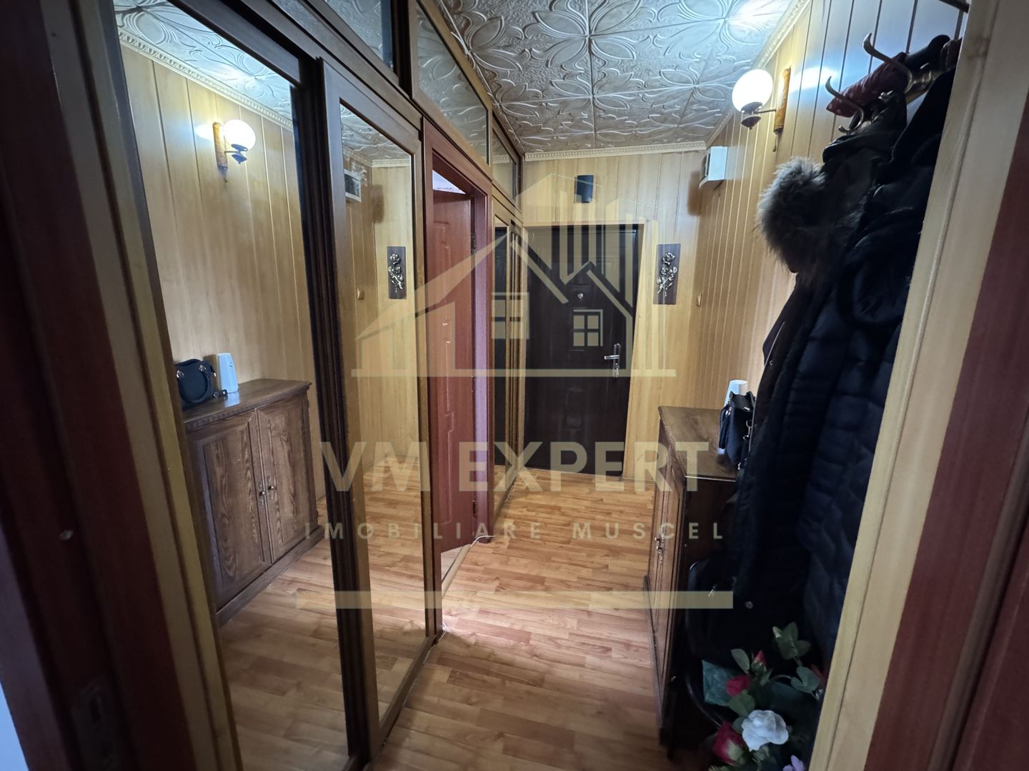 APARTAMENT 2 CAMERE ETAJ 4 CAMPULUNG, VISOI - Poză 11
