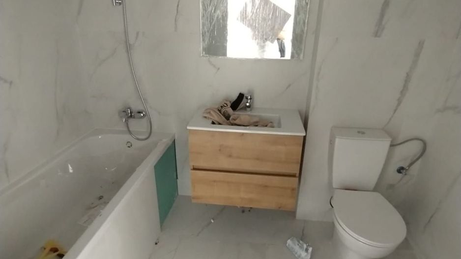 Apartament Decomandat Centrala Proprie Etaj 1 Metalurgiei - Poză 11