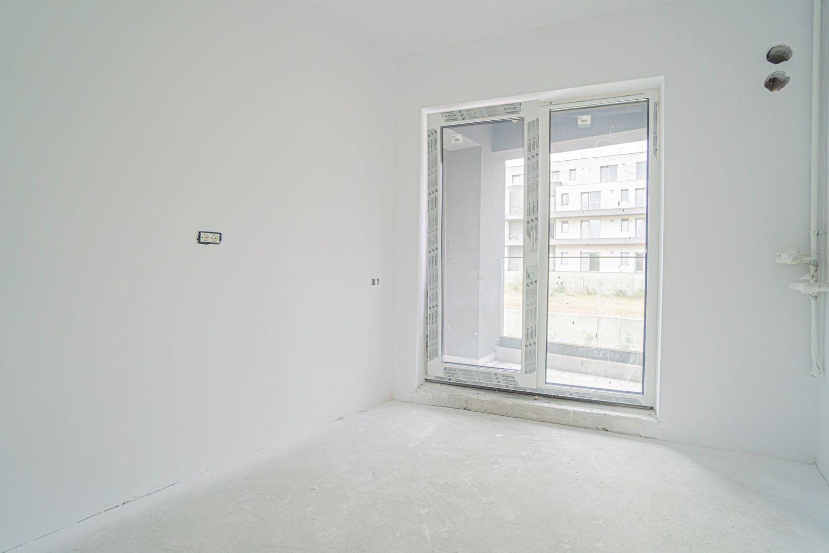 Tomis Nord - Vanzare apartament decomandat cu 3 camere, bloc nou. - Poză 26