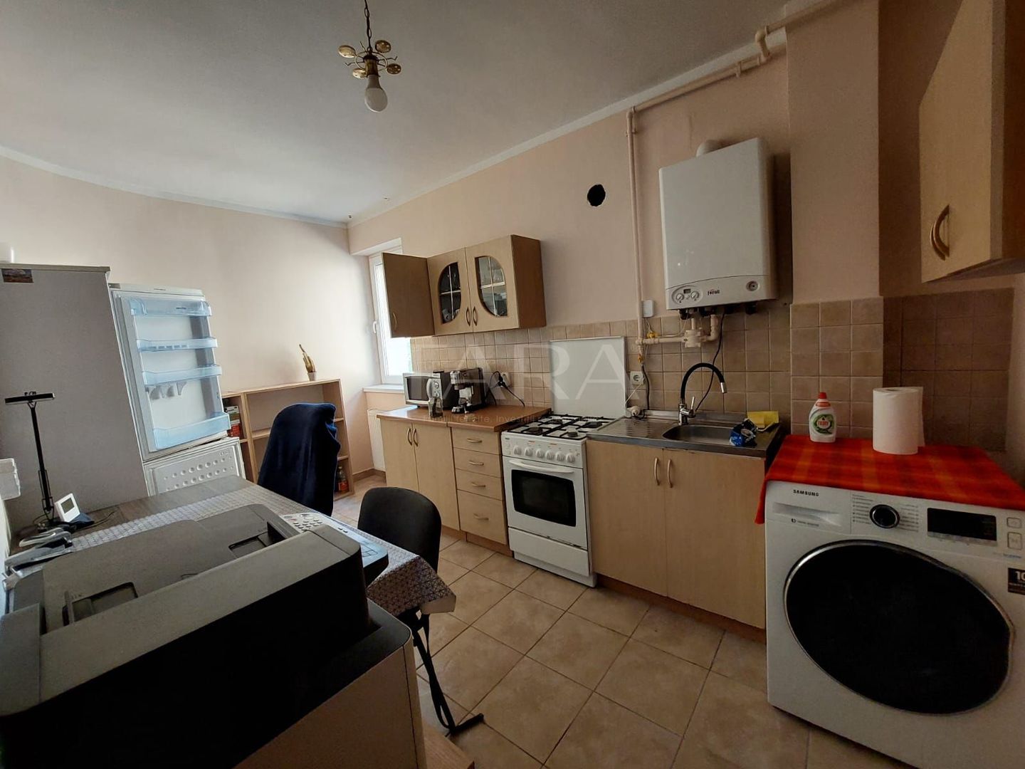 Apartament spațios cu 3 camere în zona Borhanci - Poză 4