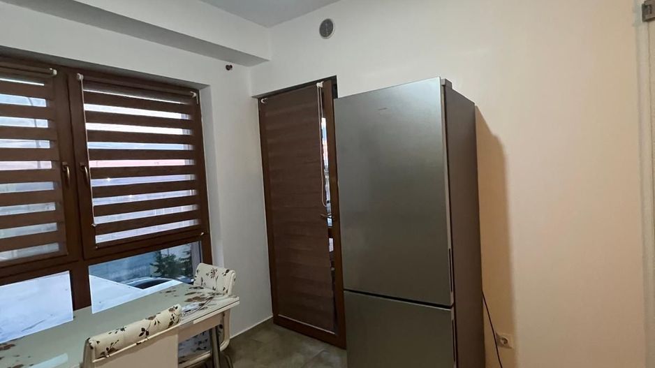 AP. 2 CAMERE- CARTIERUL SOLAR, PARCARE INCLUSA, CENTRALA PROPRIE - Poză 3
