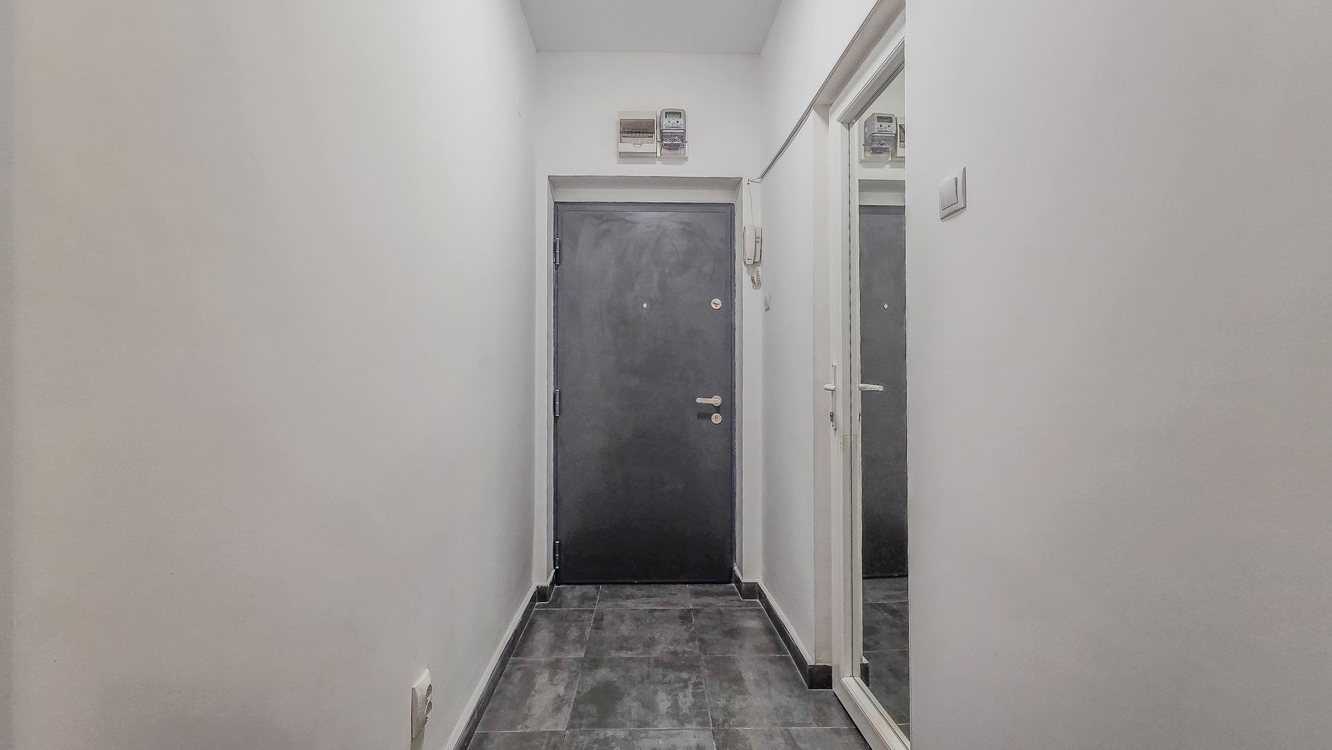 Garsonieră spațioasă de închiriat – Universitate | Str. Academiei - Poză 10