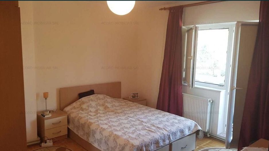 Ap 3 camere zona Dacia - Poză 3