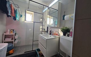 Apartament 3 camere de vanzare Rahova zona Petre Ispirescu - Poză 3