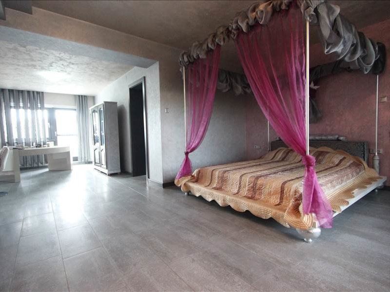 Casă / Vilă cu 7 camere în zona Lipovei - Poză 5