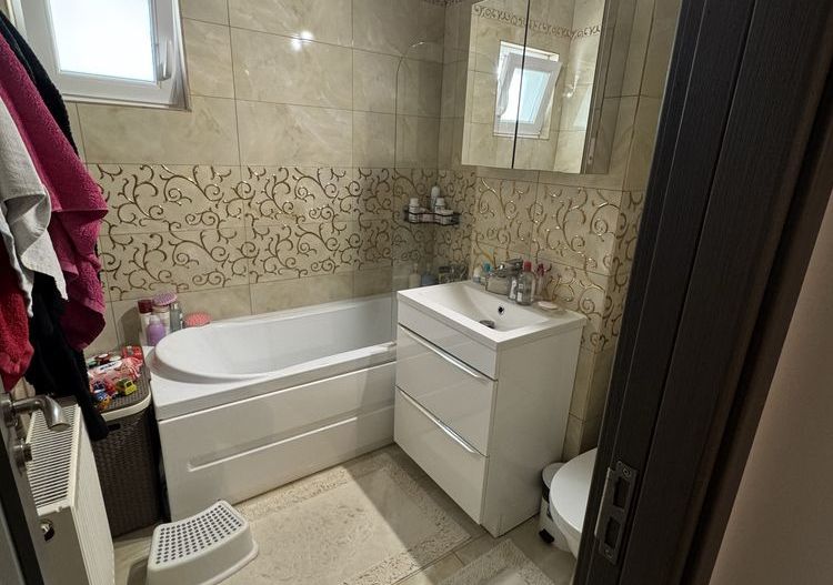 Apartament 3 camere, Piata Centrală - Poză 9