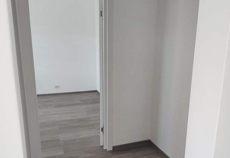 Apartament 2 camere de vanzare Gorjului - Poză 5