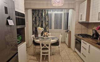 Apartament 3 camere 2 dormitoare pivnita in Vasile Aaron - Poză 1