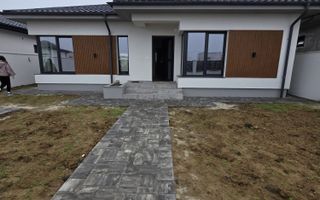 Casa zona Metro - Poză 1