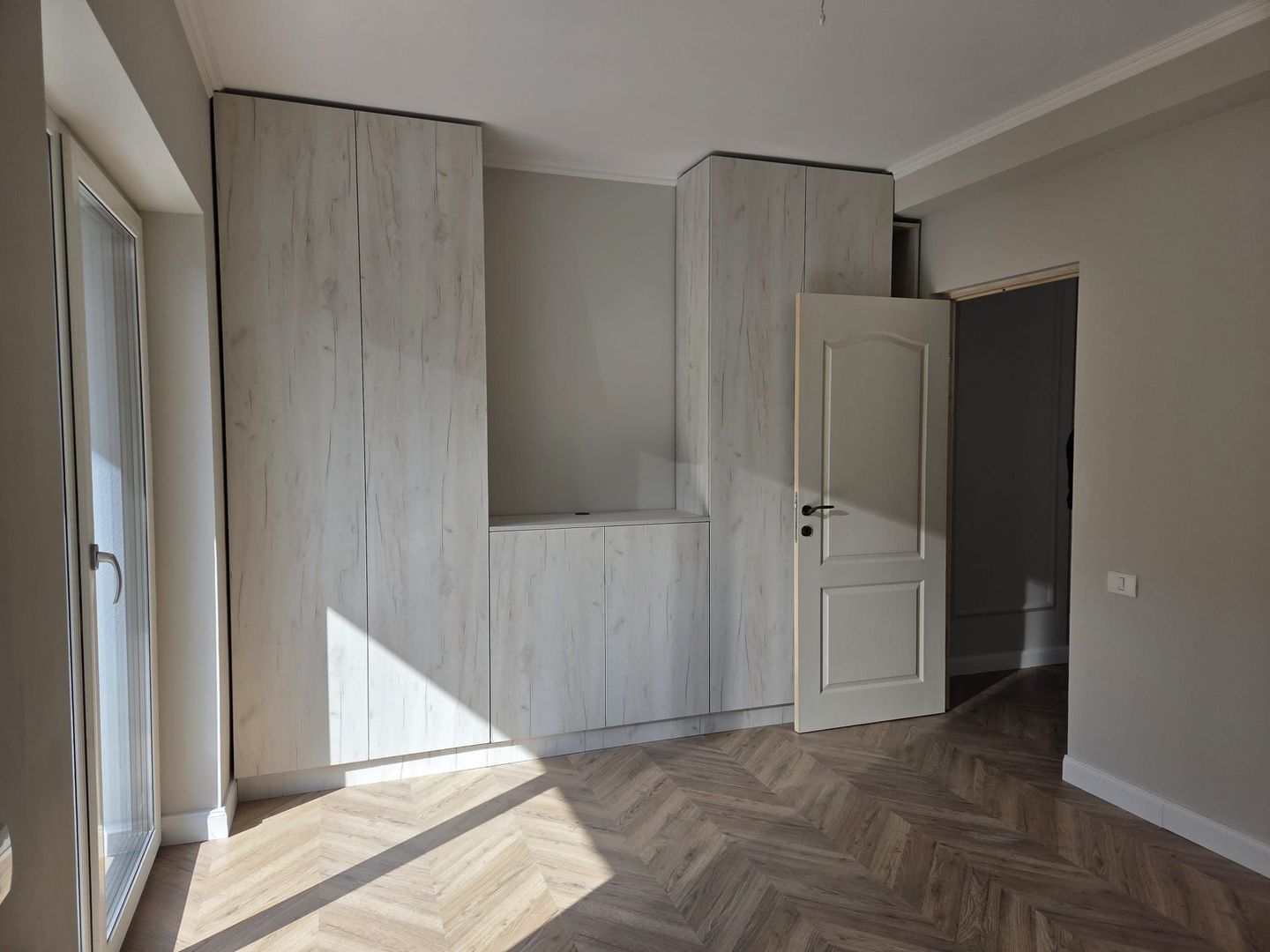 Apartament de vanzare 2 camere semidecomandat -  zona Bere - Pitesti - Poză 7