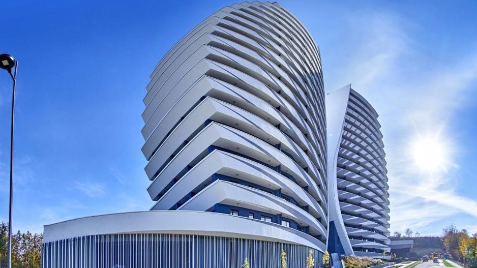 Apartament superfinisat | 3 camere | 2 băi | 3 balcoane | Wings - Poză 1